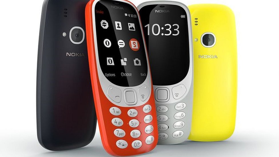 Nokia 3310 mobile phone resurrected at MWC 2017 BBC News