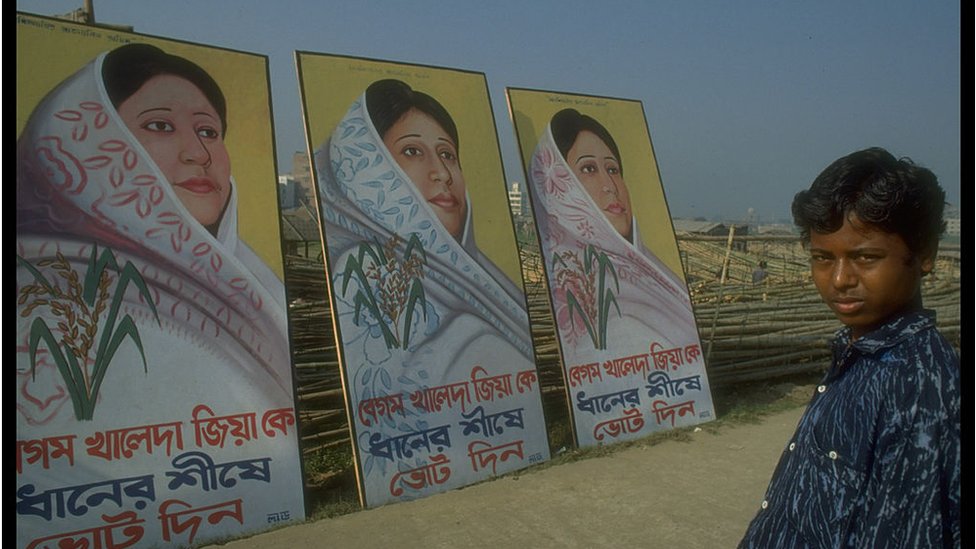 Qadimgi Rim ayol gladiatorlari porno rasmlar Yalangoch kokrak foto korinishi