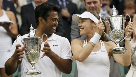 Hingis & Paes win mixed doubles title