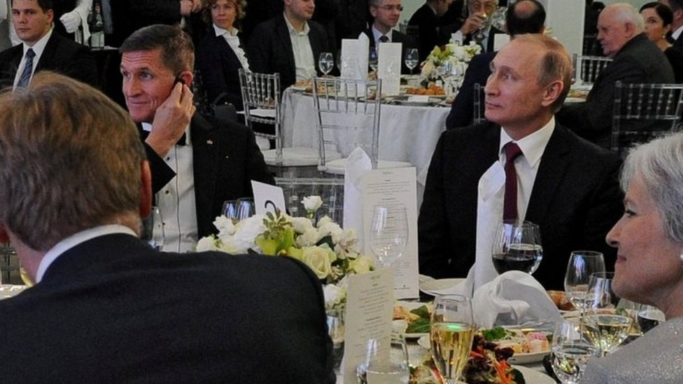 プーチン露大統領、辞任した米大統領補佐官との強いつながりを