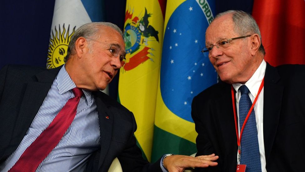 Pedro Pablo Kuczynski y Ángel Gurria