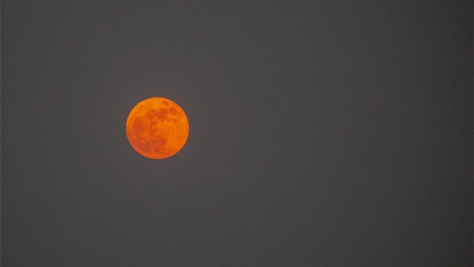 _121651970_eclipse_lunar_bangl