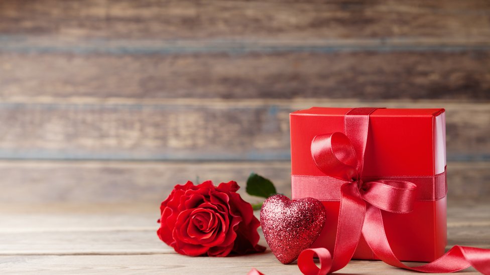 Valentine's Day: People share their 14 February horror stories