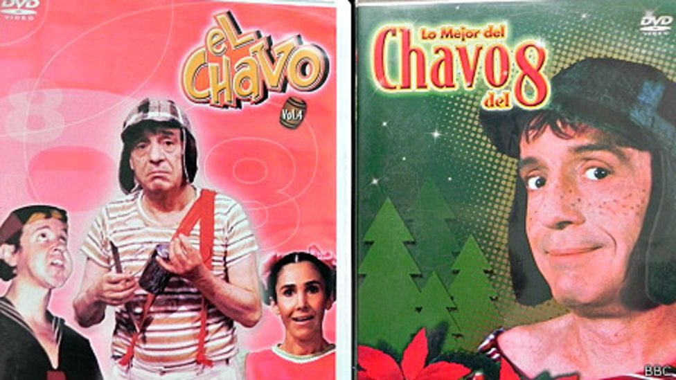 Afiche de dos DVD de El Chavo del Ocho.