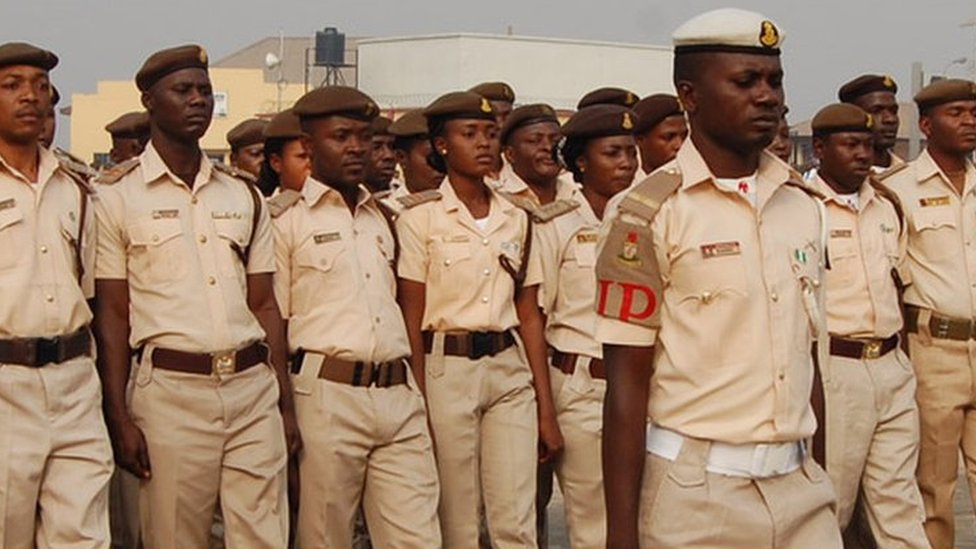 Immigration recruitment: Wetin be di work of Nigerian immigration 
