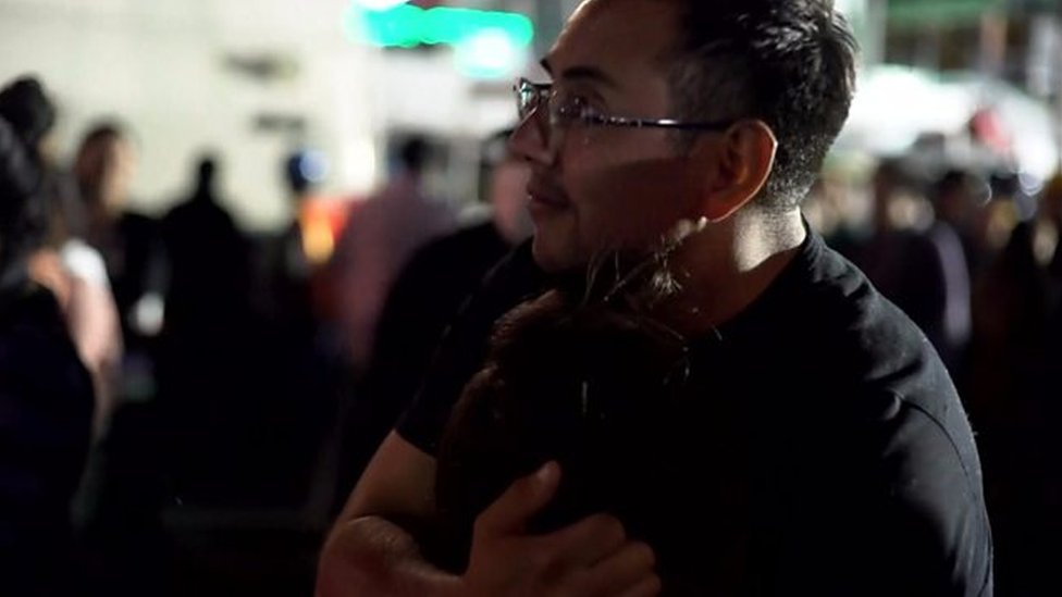 Mexico quake: 'My heart tells me he will be alive'