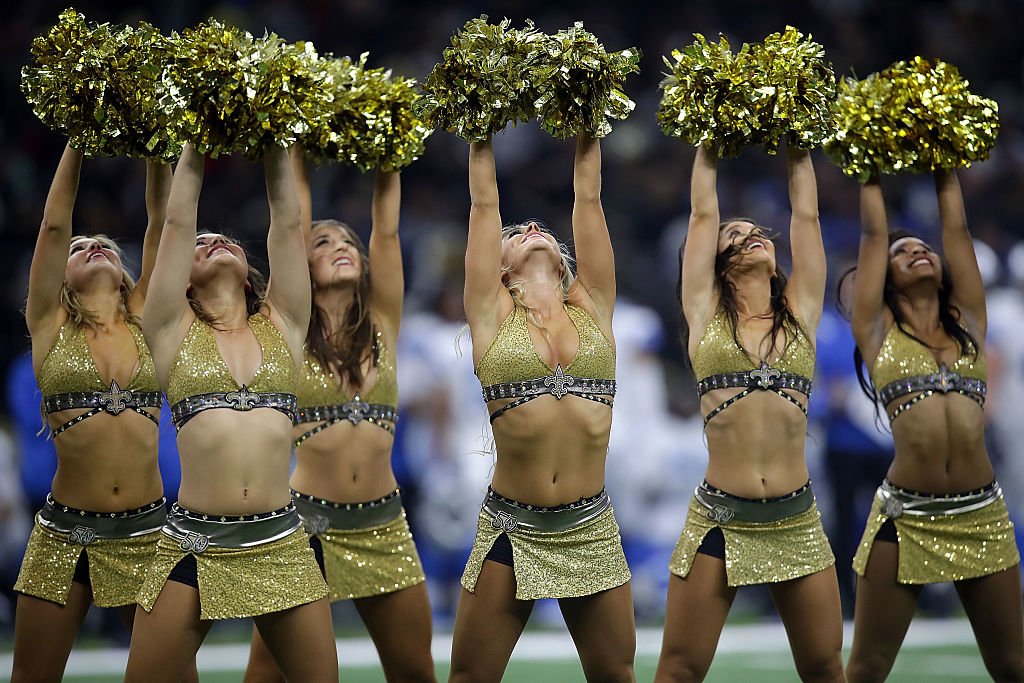 Cheerleaders de Nueva Orleans