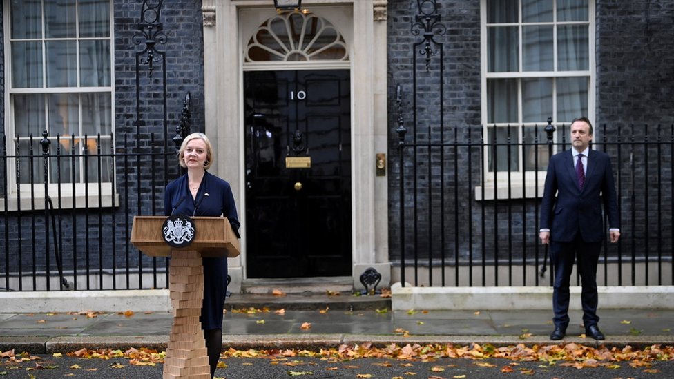 Jinsiy aloqada erkaklar ustunlik qiladi Baloda yashirin kamerali jinsiy aloqa