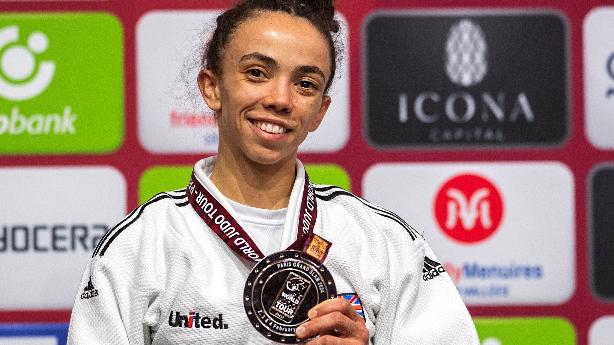 Haqiqiy hayotda semiz mushuk