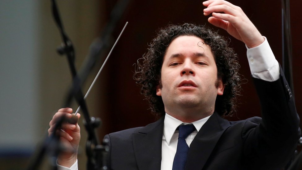 La inesperada renuncia de Gustavo Dudamel para poder pasar más