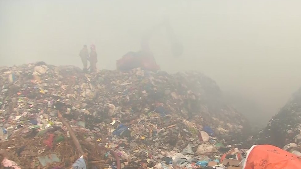India city chokes on toxic haze from waste dump fire