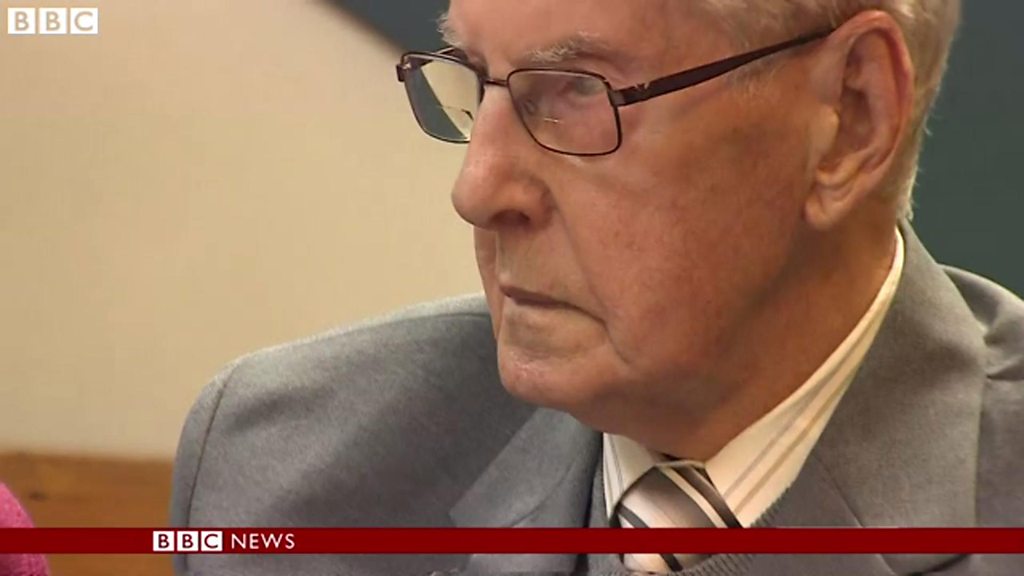 ナチスのポーランド侵攻をスクープ報道した英記者、105歳で死去