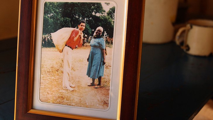 1987 pic of Obama in Kenya