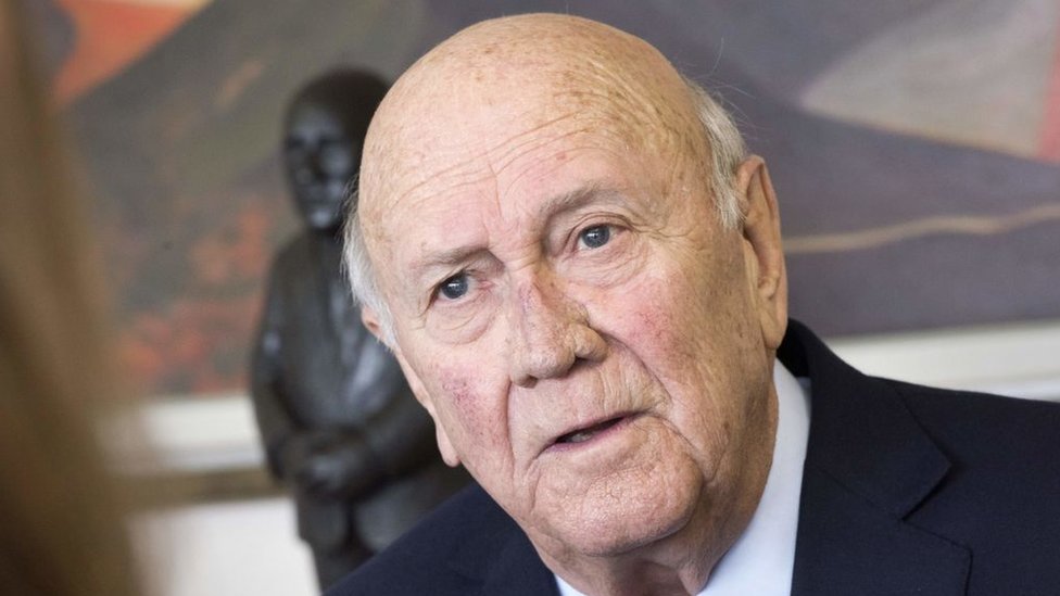 Мен ресейлік анамды сиғызуды шештім.