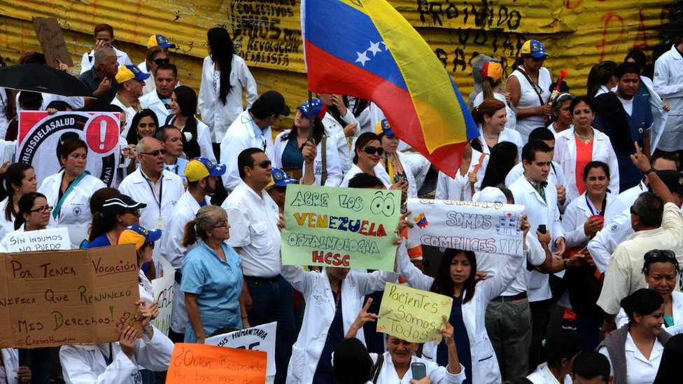 Medical personnel protest
