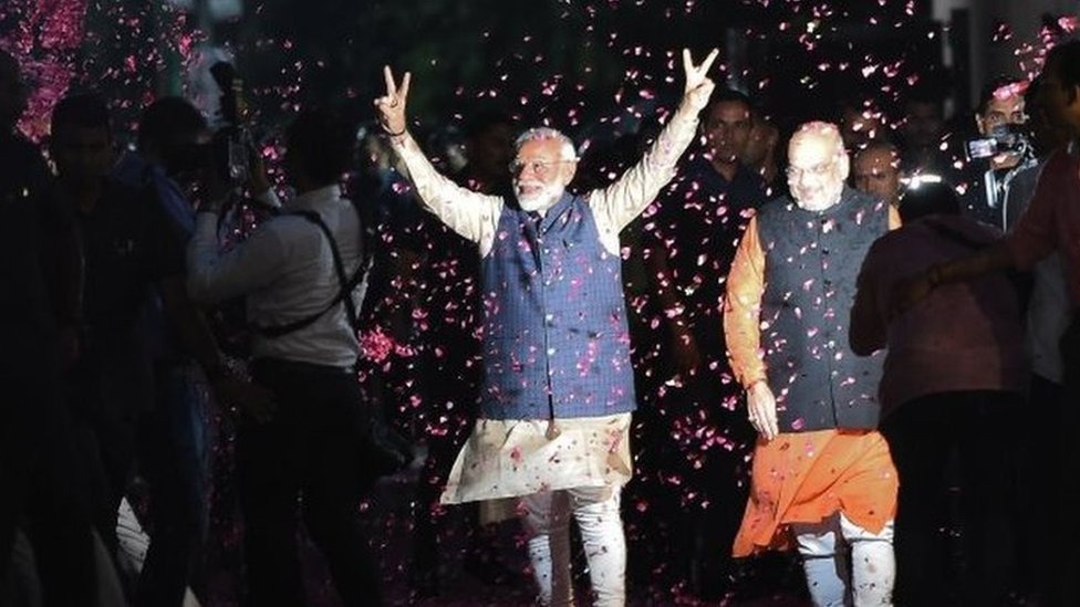 India election 2019: Narendra Modi thanks voters for 'historic mandate'