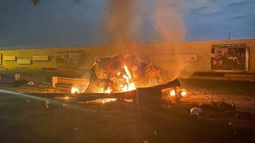 Jinsiy aloqa va erotik selki Onam ogli porno video yashirin kamera tunda yotoqda