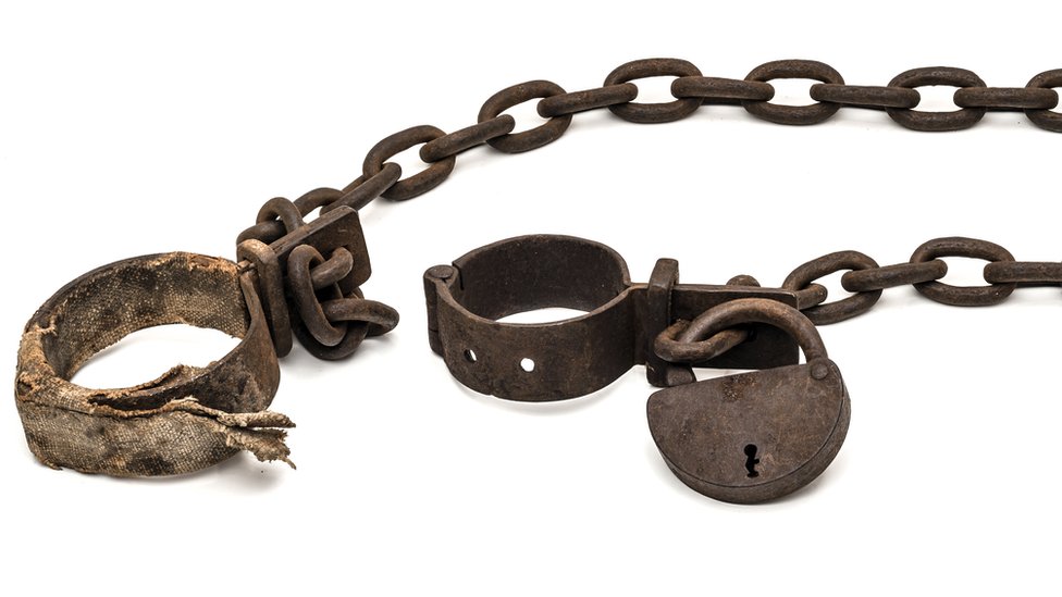 Slave chains