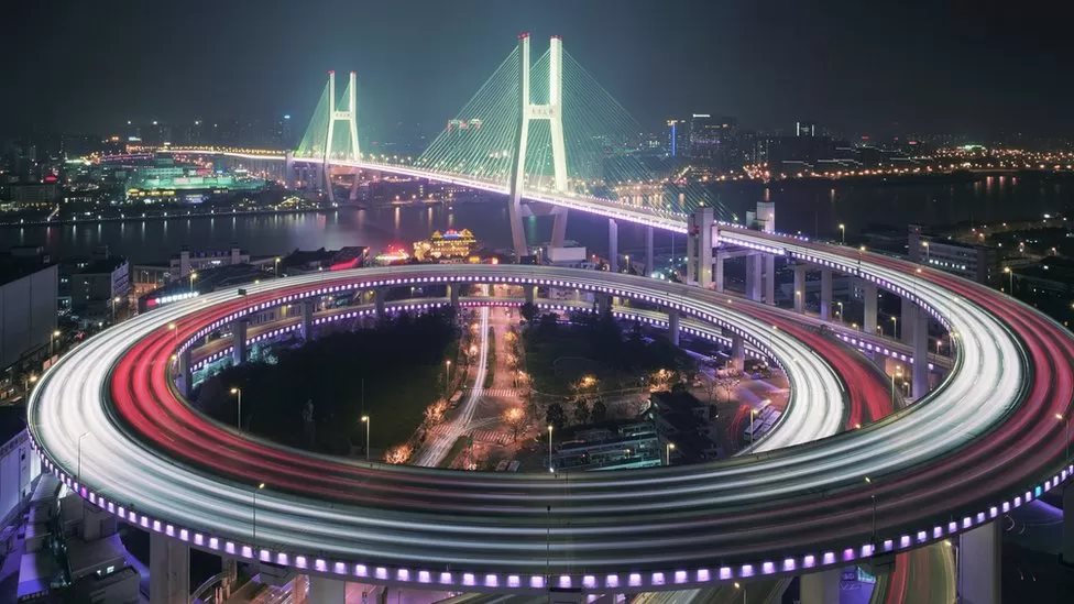 Jinsiy aloqada yosh sochli qiz