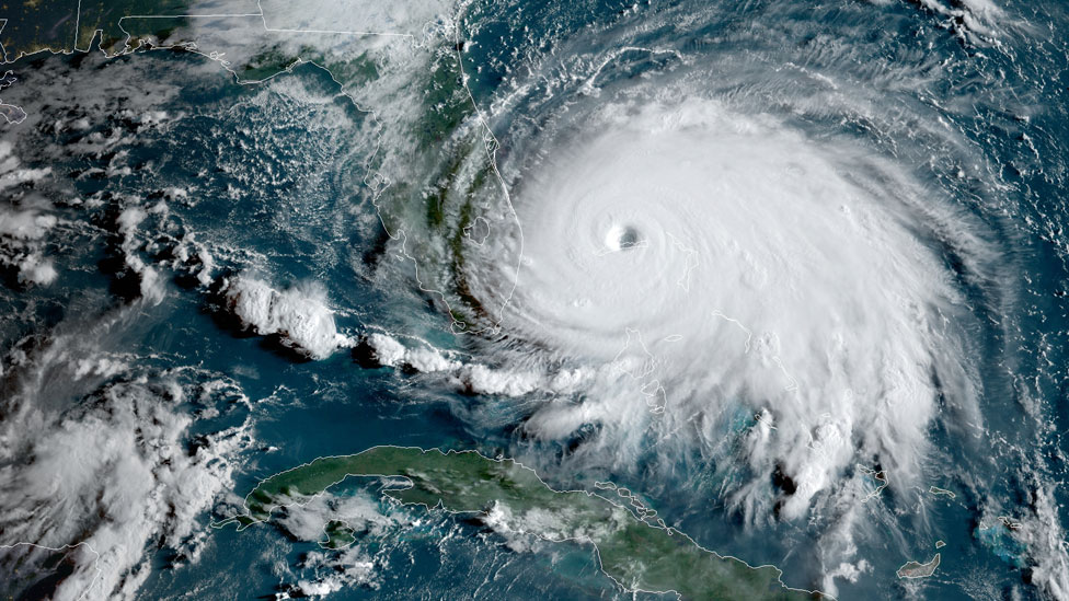 Откуда взялся ураган в Америке и как он отразится на России