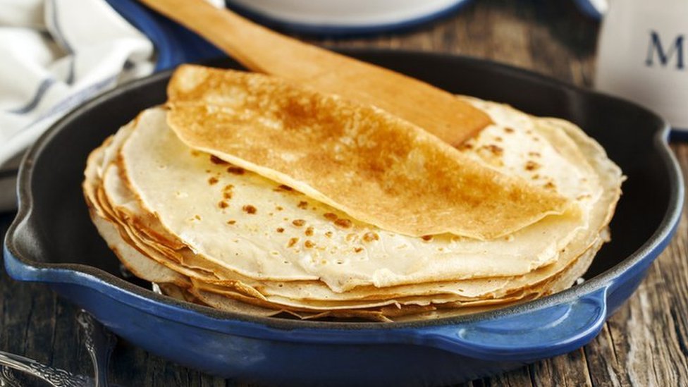 Pancake Day 2022 How to make a perfect pancake CBBC Newsround