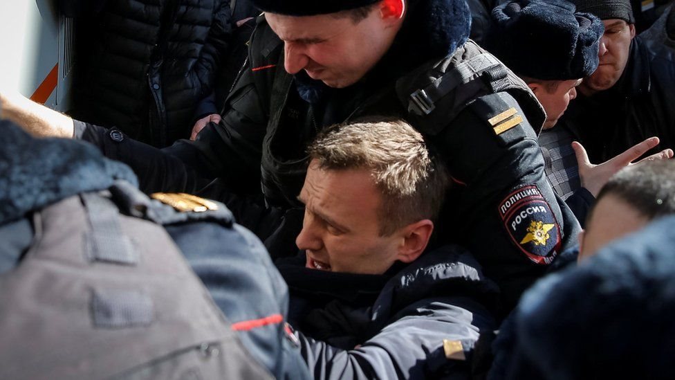 اعتقال المعارض الروسي البارز اليكسي نافانلي