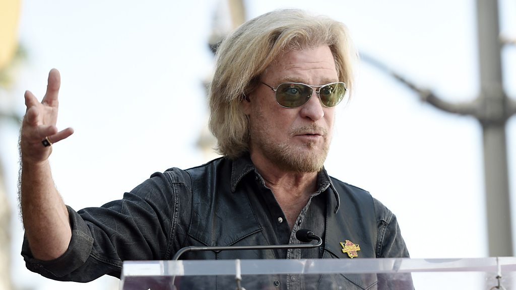 Daryl Hall: Music critics aren't 'qualified' to judge