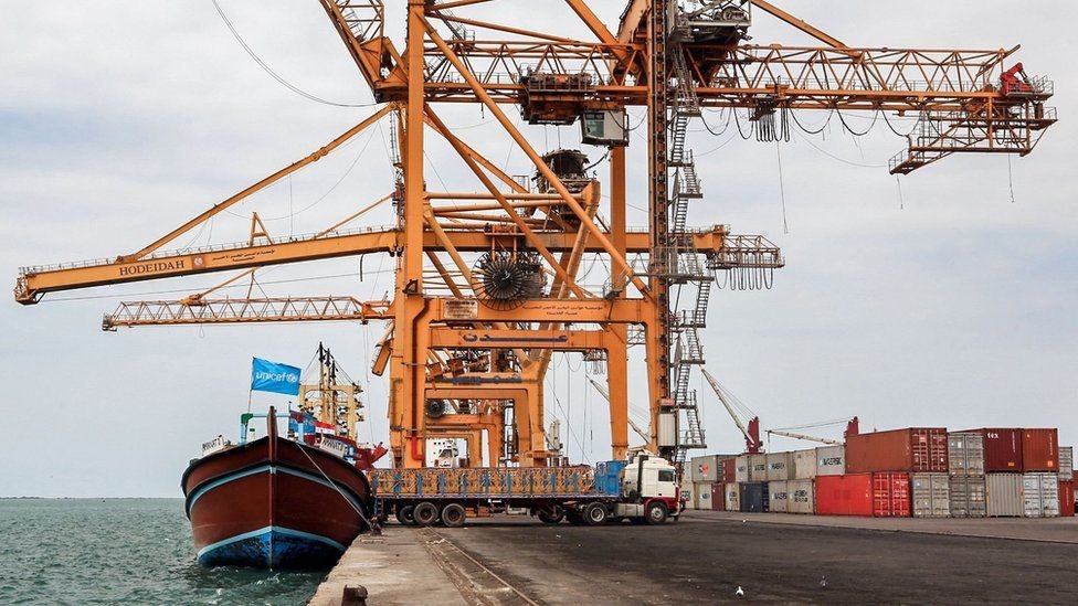 ميناء الحديدة في اليمن