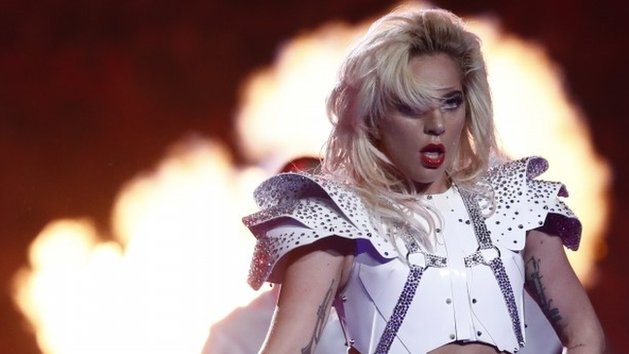 Super Bowl show
