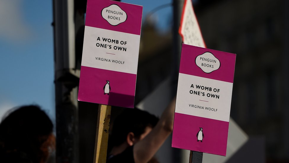 احتجاجات في دبلن بشأن الإجهاض