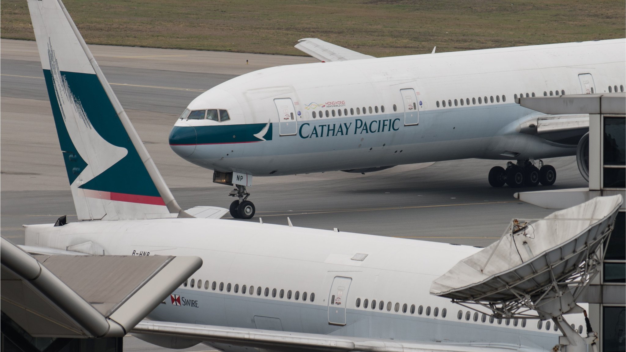 亏损5亿港元国泰航空的八大“死因” - BBC News 中文