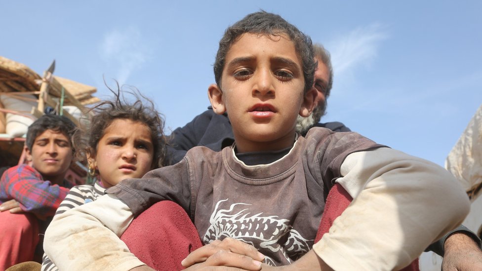 اطفال نزحوا من الموصل