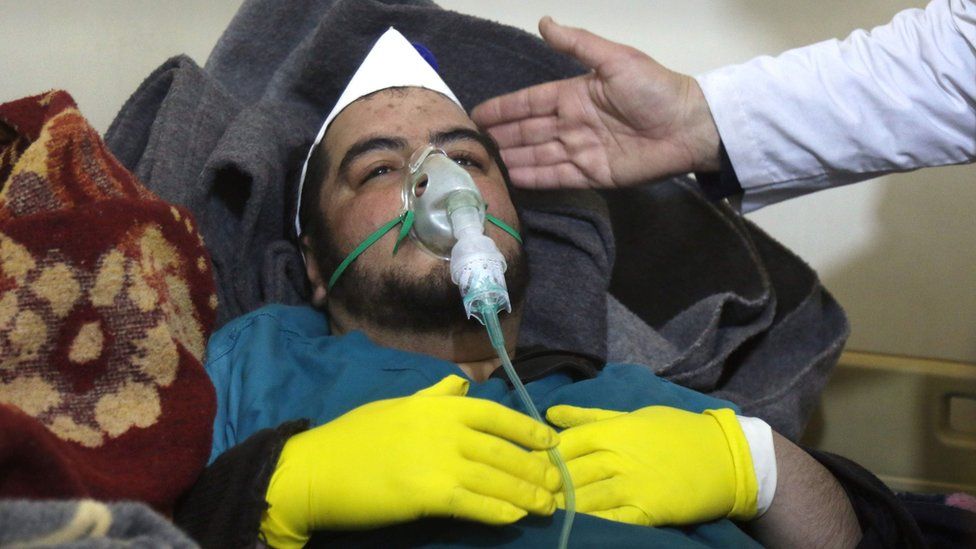 Korban serangan di Idlib