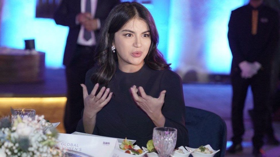 Anna Ferris porno Ayollar jinsiy aloqa qilishni xohlaydigan 69 narsa