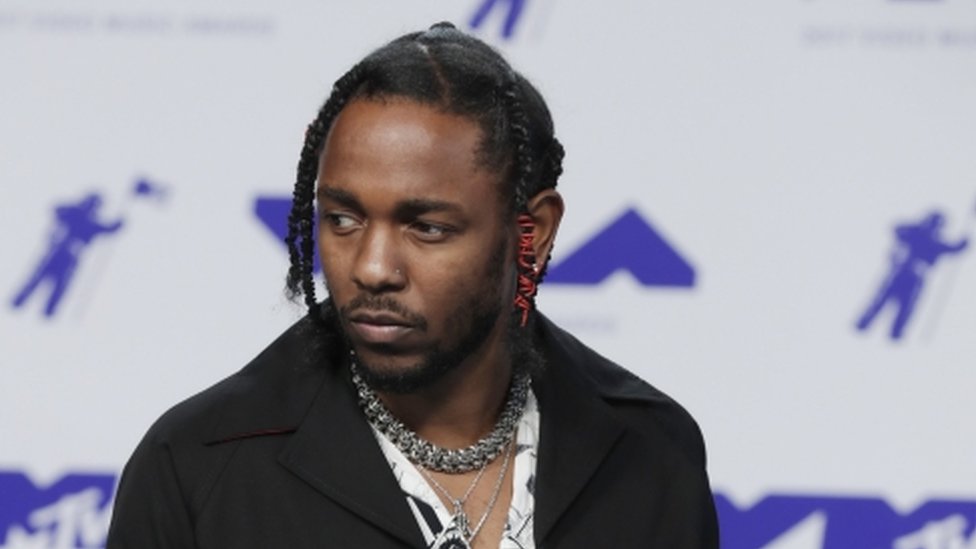 Kendrick Lamar tops VMA winners in Los Angeles