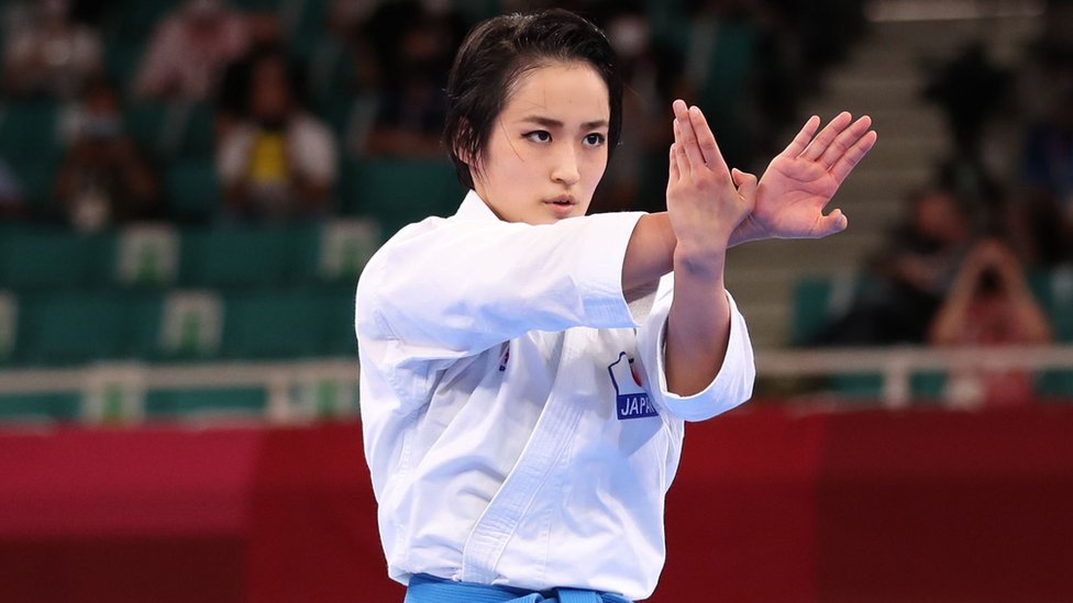 東京五輪】 卓球女子団体、日本は銀 空手形の清水も銀 - BBCニュース