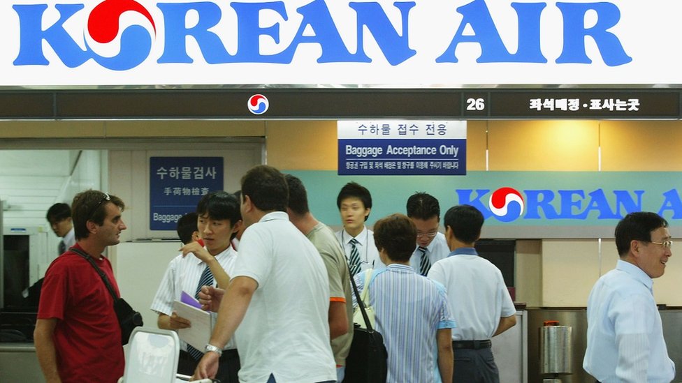 Wakil pimpinan Korean Air diberhentikan karena insiden 'menyiram air'