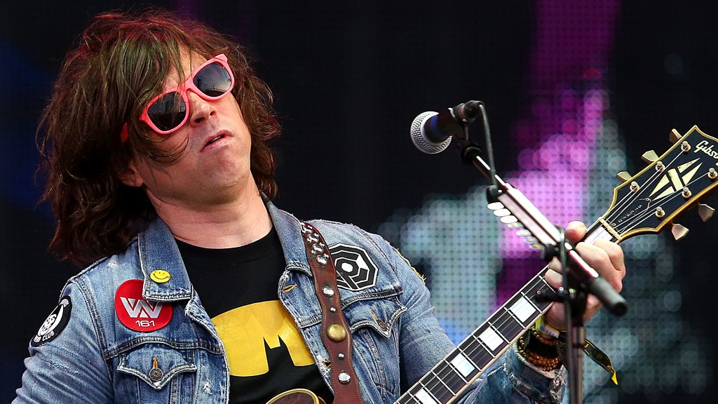 Ryan Adams: FBI investigates sexually-explicit texts