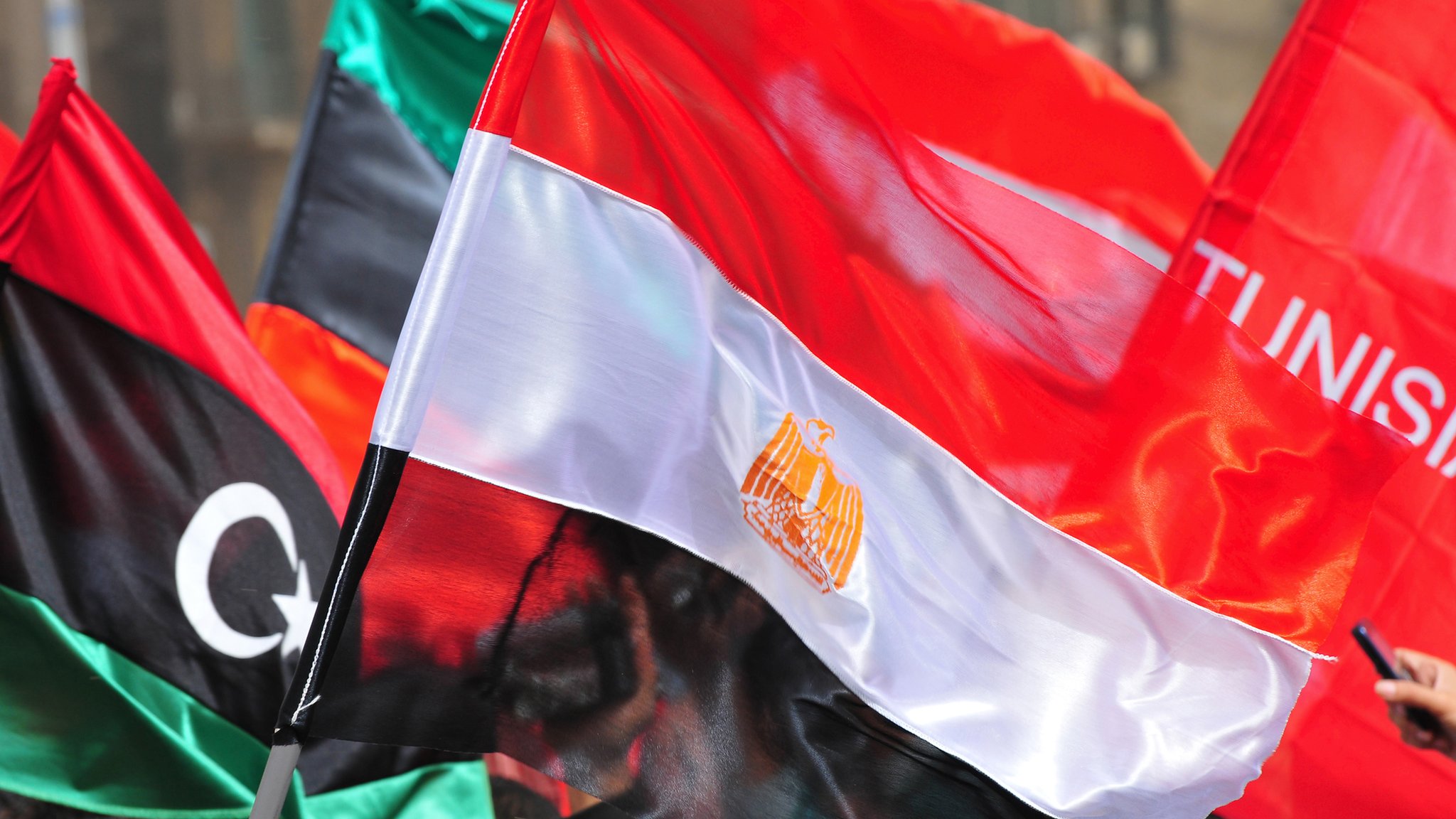 Bandeiras da Primavera Árabe - Infográficos - Estadão