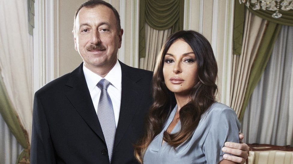 Поиск видео по запросу: азербайджанский эмма 48 секс изменяет мужу
