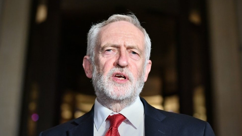 99%のための経済学: コービンが率いた英国労働党の戦略
