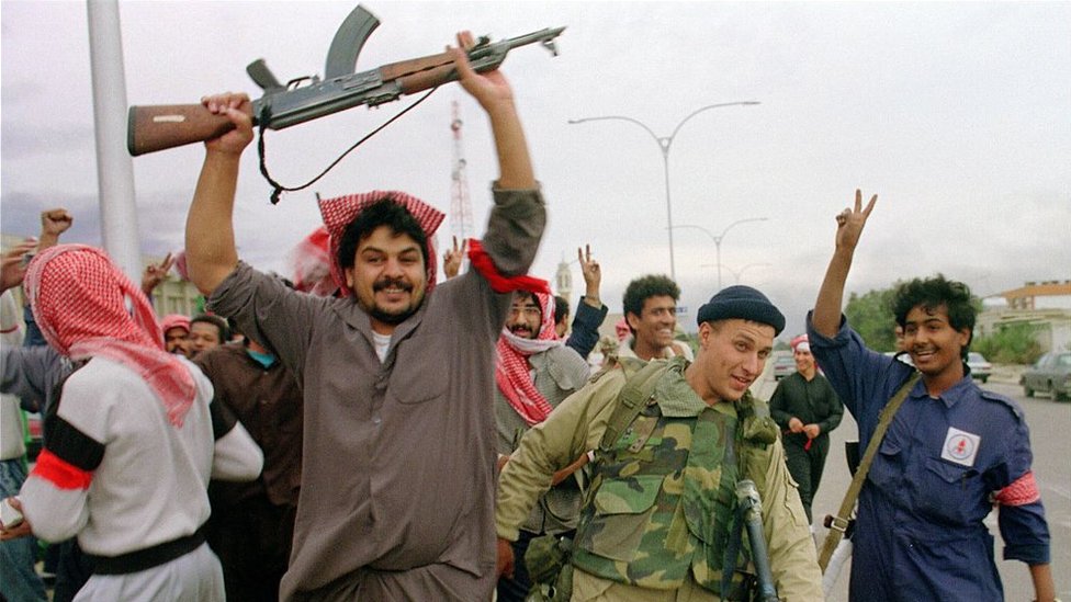 Dik suratidan hayratda