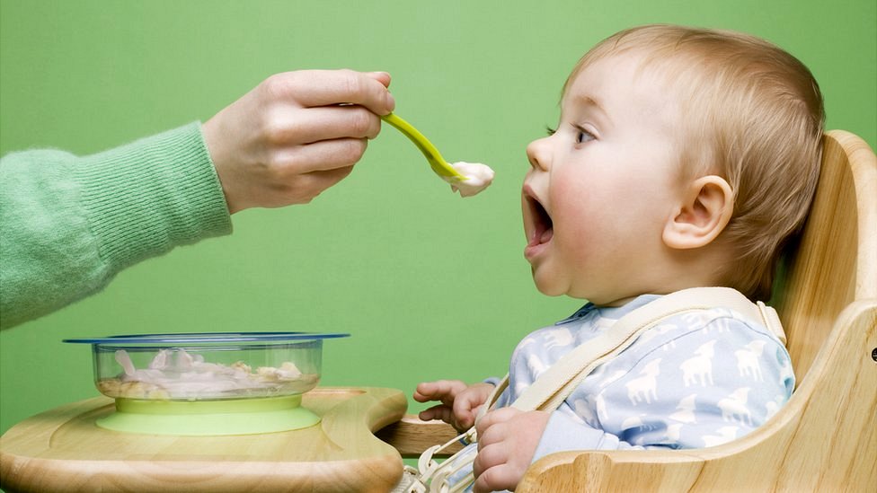 La mejor manera de introducir la fruta en la dieta de tu bebé