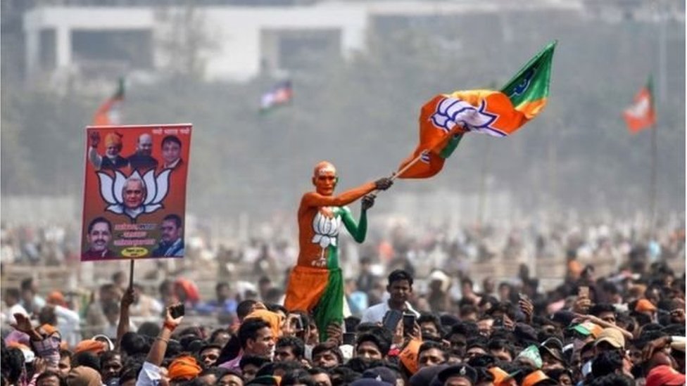 Rus porno porno yuklab olish