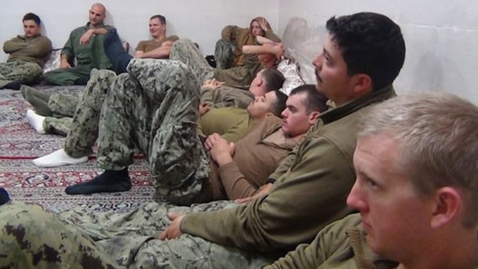 米政府、海軍兵10人の解放をイランに感謝 - BBCニュース