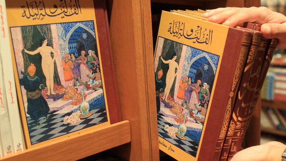 ألف ليلة وليلة" حكايات ترويها لوحات نادرة لأسرة محمد علي - BBC News عربي