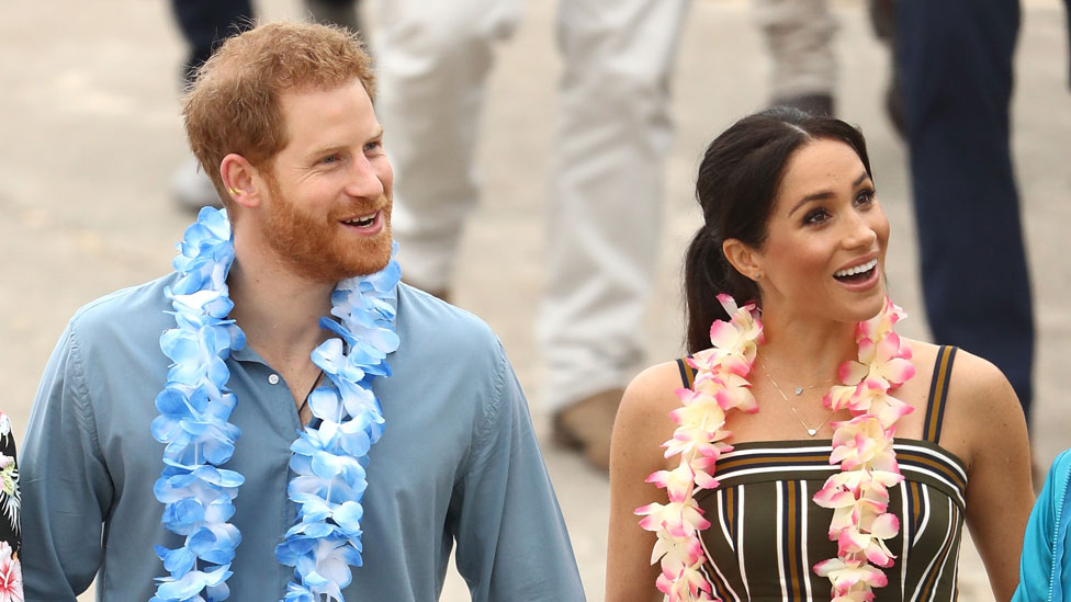 Royal tour: Harry and Meghan brighten up Bondi Beach
