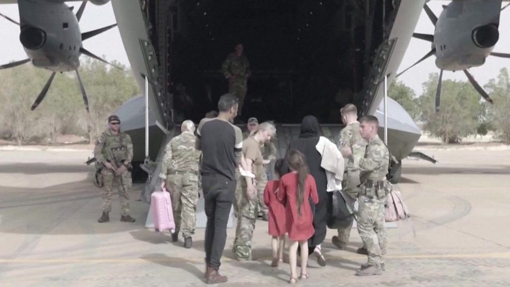 MoD releases footage of Britons leaving Sudan