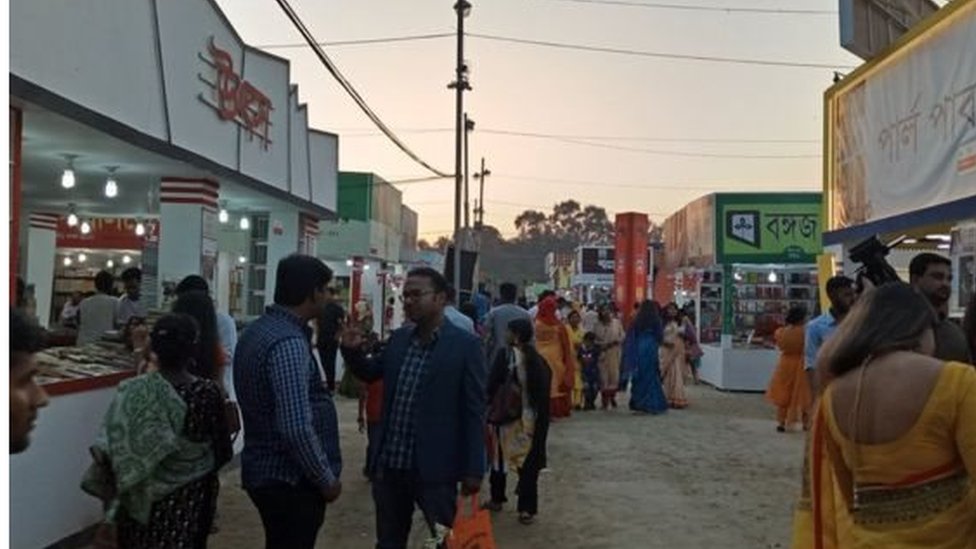 Internetda mast qizlarning shaxsiy veb-kamera videolarini tomosha qiling Oqituvchi bilan birinchi jinsiy aloqa porno onlayn