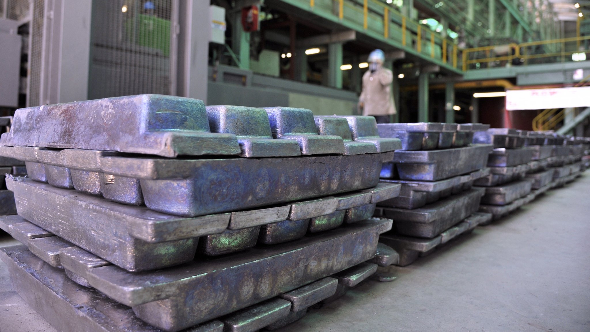 Silver and gold surge as investors seek safe haven
